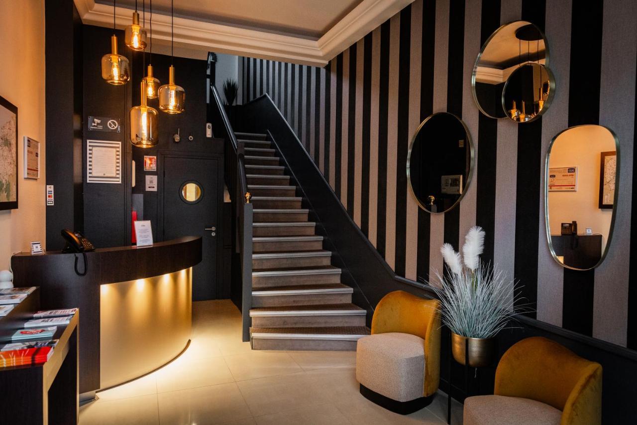 Astrid Hotel 2*